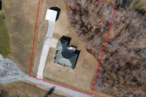 Tiny photo for 898 Kirsch Street, Carbondale, IL 62901 (MLS # 12574317)