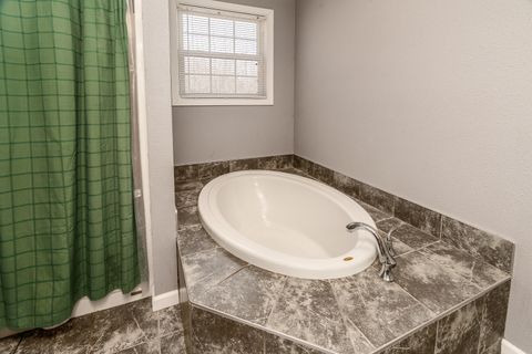 Tiny photo for 898 Kirsch Street, Carbondale, IL 62901 (MLS # 12574317)