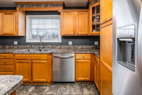 Tiny photo for 898 Kirsch Street, Carbondale, IL 62901 (MLS # 12574317)