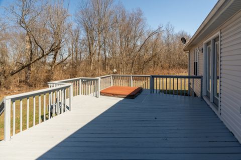 Tiny photo for 898 Kirsch Street, Carbondale, IL 62901 (MLS # 12574317)