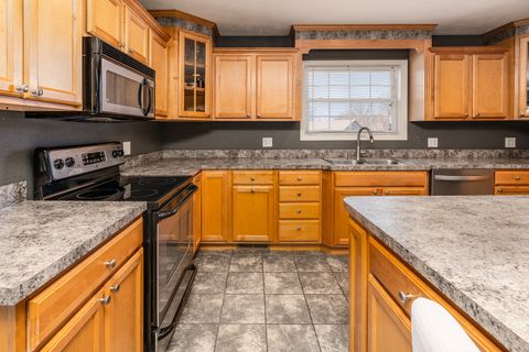 Tiny photo for 898 Kirsch Street, Carbondale, IL 62901 (MLS # 12574317)