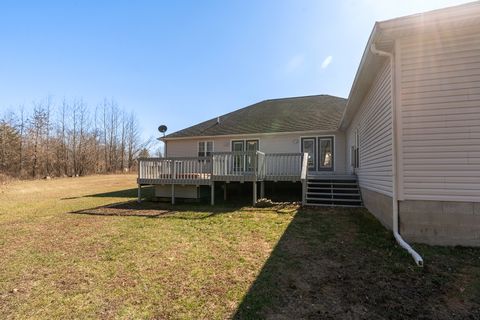 Tiny photo for 898 Kirsch Street, Carbondale, IL 62901 (MLS # 12574317)