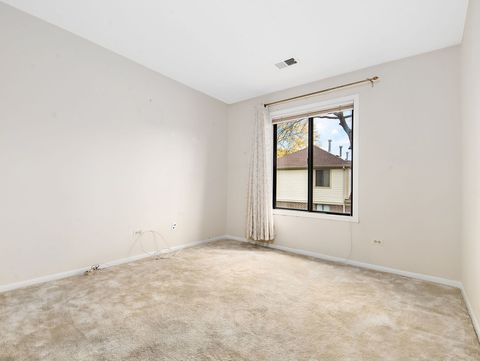 Tiny photo for 932 E Coach Road #8, Palatine, IL 60074 (MLS # 12501729)