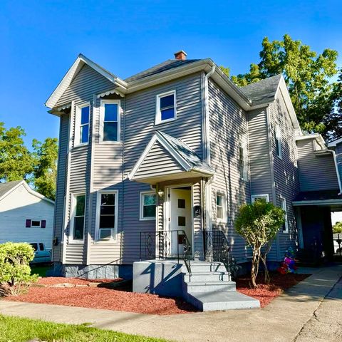 402 ALLEN Street Joliet IL 60436