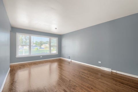 Tiny photo for 323 154th Place, Calumet City, IL 60409 (MLS # 12770601)