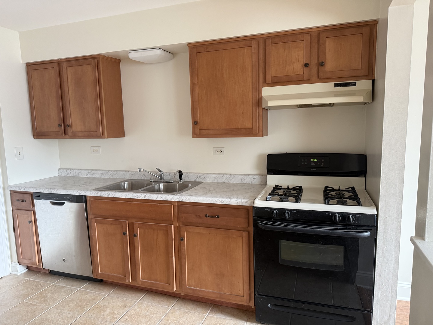 77 W Central Avenue 108