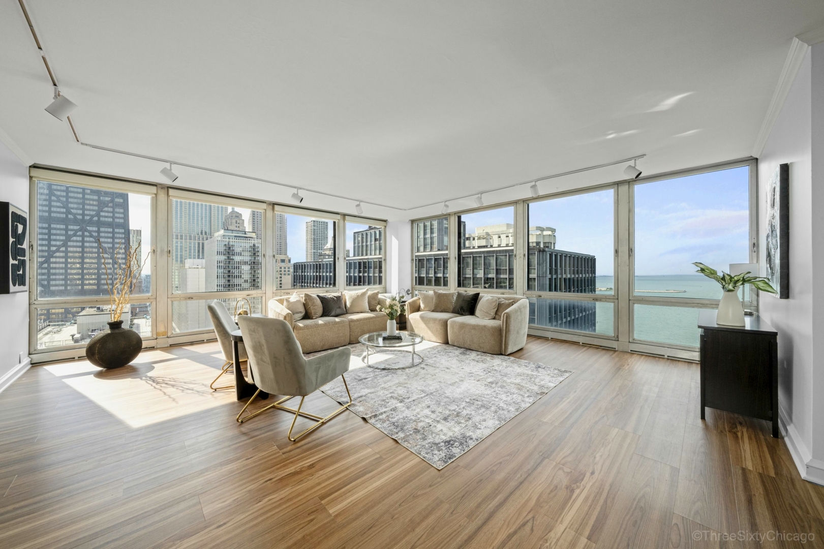 880 N Lake Shore Drive 25EF