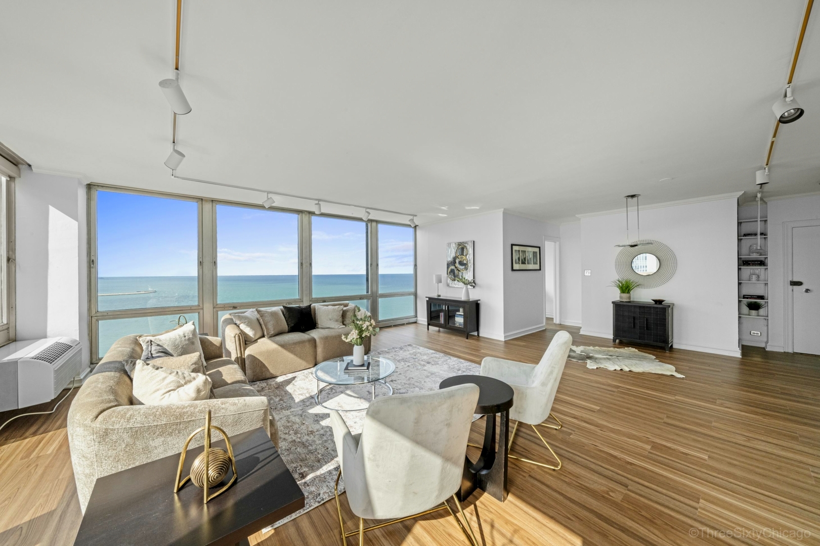 880 N Lake Shore Drive 25EF
