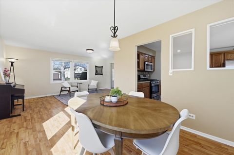 Tiny photo for 155 Surrey Drive, Carol Stream, IL 60188 (MLS # 12587518)