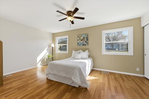 Tiny photo for 155 Surrey Drive, Carol Stream, IL 60188 (MLS # 12587518)