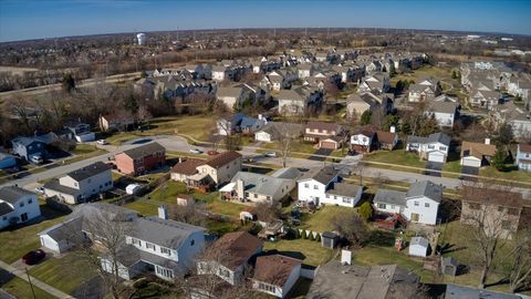 Tiny photo for 155 Surrey Drive, Carol Stream, IL 60188 (MLS # 12587518)