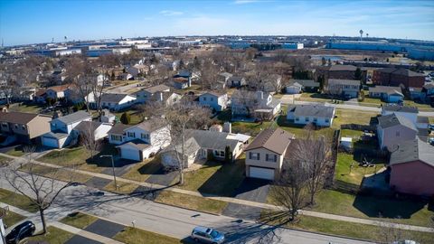 Tiny photo for 155 Surrey Drive, Carol Stream, IL 60188 (MLS # 12587518)