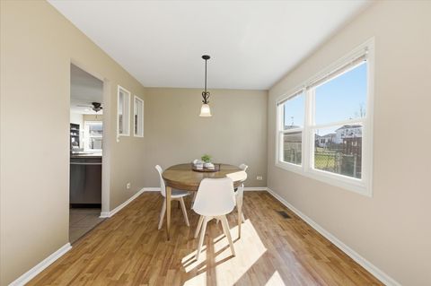 Tiny photo for 155 Surrey Drive, Carol Stream, IL 60188 (MLS # 12587518)