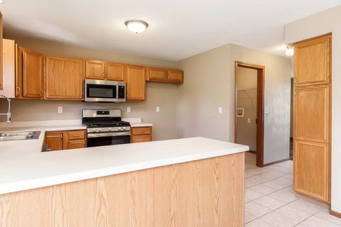 Tiny photo for 11350 LEMON GRASS Drive, Roscoe, IL 61073 (MLS # 12490875)