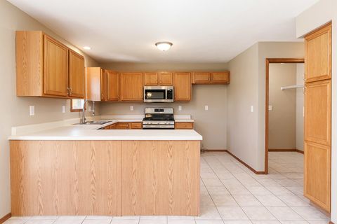 Tiny photo for 11350 LEMON GRASS Drive, Roscoe, IL 61073 (MLS # 12490875)