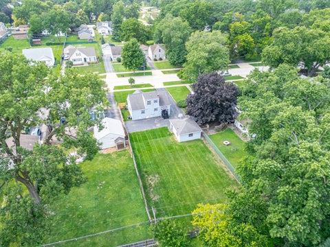 Tiny photo for 639 N Edgewood Avenue, Lombard, IL 60148 (MLS # 12732752)