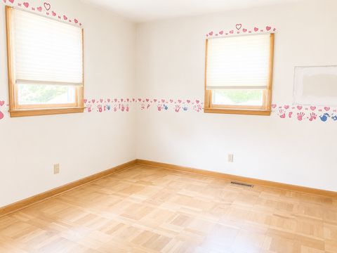 Tiny photo for 1105 Avenue I, Sterling, IL 61081 (MLS # 12684885)