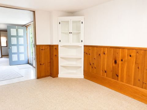 Tiny photo for 1105 Avenue I, Sterling, IL 61081 (MLS # 12684885)