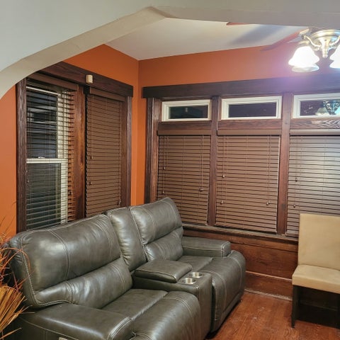 Tiny photo for 7230 S Luella Avenue, Chicago, IL 60649 (MLS # 12736787)