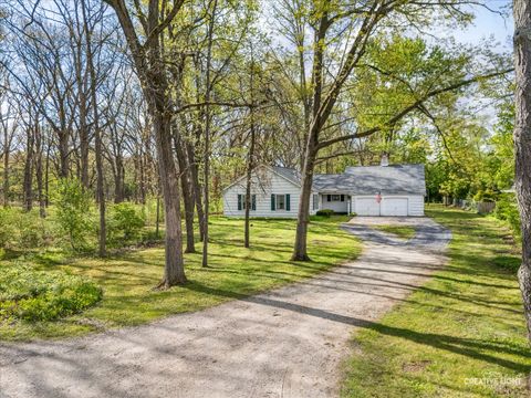 Property photo of 29w007 Oak Lane, Warrenville, IL 60555