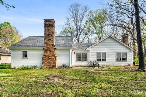 Tiny photo for 29W007 Oak Lane, Warrenville, IL 60555 (MLS # 12632117)