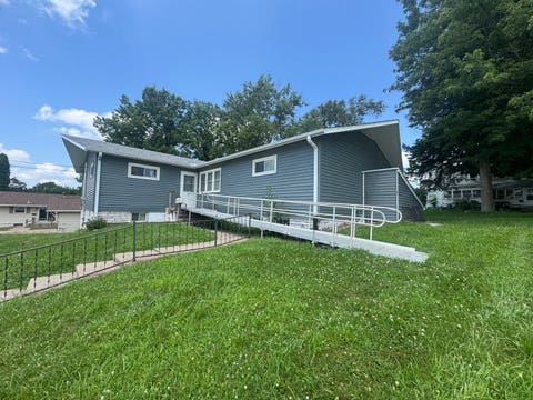 Photo of 1217 S College Avenue, Aledo, IL 61231 (MLS # 12706179)