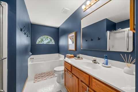 Tiny photo for 1401 Chestnut Lane, Yorkville, IL 60560 (MLS # 12638971)