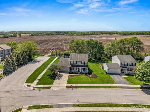 Tiny photo for 1401 Chestnut Lane, Yorkville, IL 60560 (MLS # 12638971)