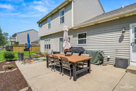 Tiny photo for 1401 Chestnut Lane, Yorkville, IL 60560 (MLS # 12638971)