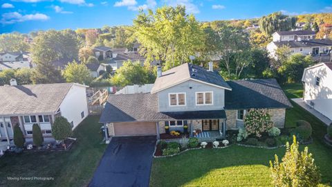 Tiny photo for 1453 Armstrong Lane, Elk Grove Village, IL 60007 (MLS # 12500249)