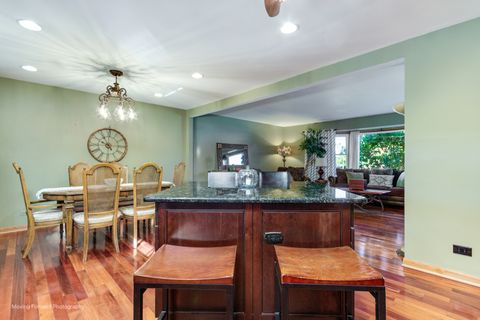 Tiny photo for 1453 Armstrong Lane, Elk Grove Village, IL 60007 (MLS # 12500249)