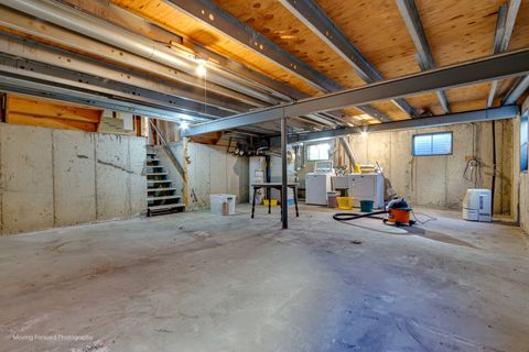 Tiny photo for 1453 Armstrong Lane, Elk Grove Village, IL 60007 (MLS # 12500249)