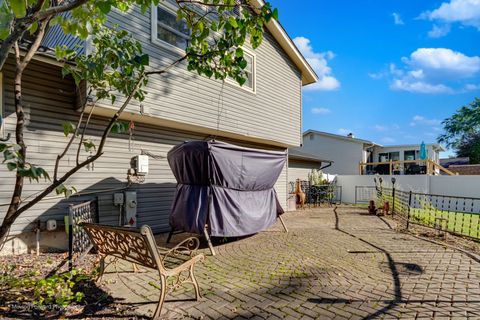 Tiny photo for 1453 Armstrong Lane, Elk Grove Village, IL 60007 (MLS # 12500249)