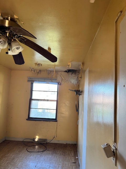 Tiny photo for 518 Calumet Way, Calumet City, IL 60409 (MLS # 12791479)