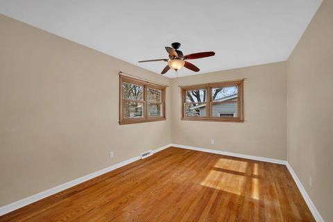 Tiny photo for 423 Maple Drive, Morris, IL 60450 (MLS # 12517177)