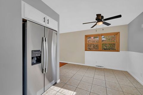 Tiny photo for 423 Maple Drive, Morris, IL 60450 (MLS # 12517177)