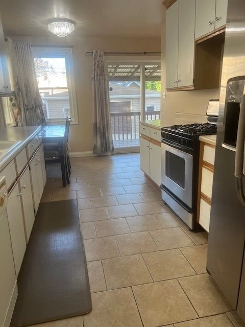 Tiny photo for 6539 N SACRAMENTO Avenue, Chicago, IL 60645 (MLS # 12505934)