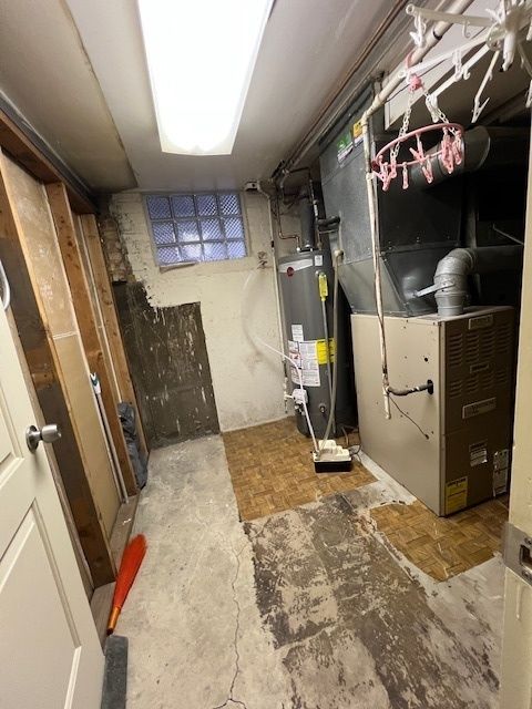 Tiny photo for 6539 N SACRAMENTO Avenue, Chicago, IL 60645 (MLS # 12505934)