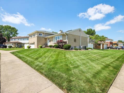 Tiny photo for 1580 Grant Avenue, Melrose Park, IL 60160 (MLS # 12726310)