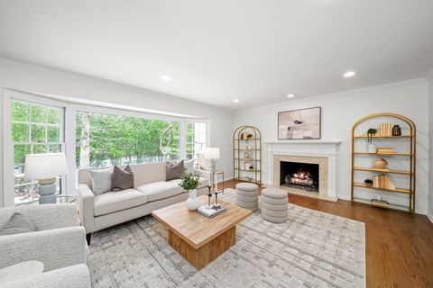 Tiny photo for 524 Forest Hill Road, Lake Forest, IL 60045 (MLS # 12591367)