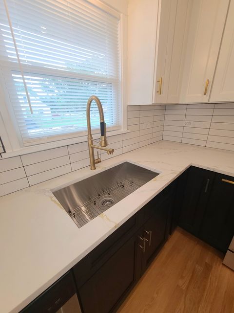 Tiny photo for 7025 W 84th Street, Burbank, IL 60459 (MLS # 12491153)
