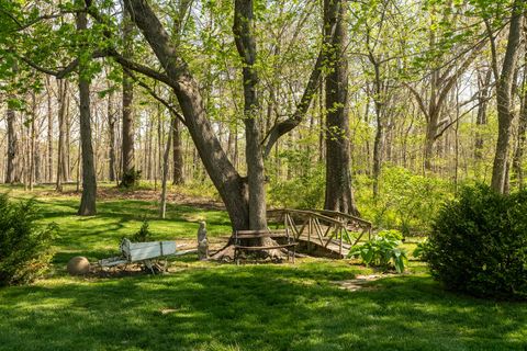 Tiny photo for 370 Woodlake Road, Eldorado, IL 62930 (MLS # 12614800)