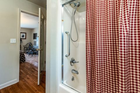 Tiny photo for 370 Woodlake Road, Eldorado, IL 62930 (MLS # 12614800)