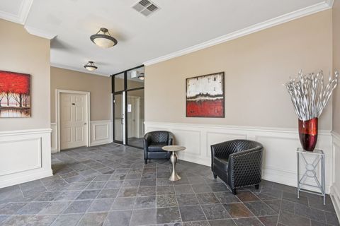 Tiny photo for 4141 N Kedzie Avenue #307, Chicago, IL 60618 (MLS # 12478162)