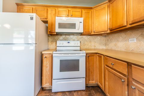 Tiny photo for 1043 Elmwood Lane, Elk Grove Village, IL 60007 (MLS # 12490823)