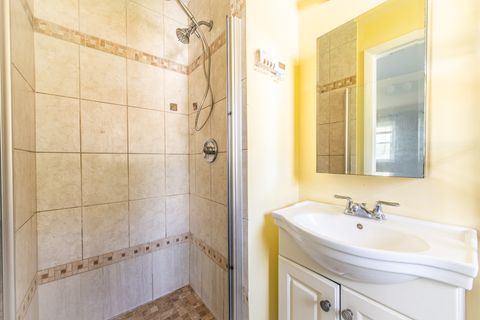 Tiny photo for 1043 Elmwood Lane, Elk Grove Village, IL 60007 (MLS # 12490823)