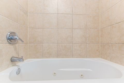 Tiny photo for 1043 Elmwood Lane, Elk Grove Village, IL 60007 (MLS # 12490823)