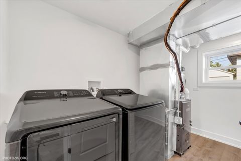 Tiny photo for 9439 S 52nd Avenue, Oak Lawn, IL 60453 (MLS # 12496761)