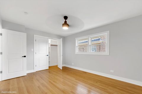 Tiny photo for 9439 S 52nd Avenue, Oak Lawn, IL 60453 (MLS # 12496761)