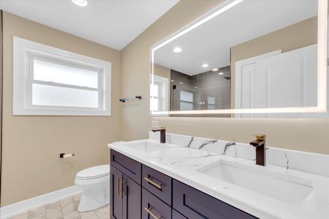 Tiny photo for 9439 S 52nd Avenue, Oak Lawn, IL 60453 (MLS # 12496761)